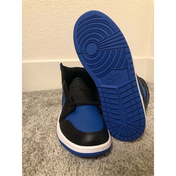 Nike Air Jordan 1 Mid Men's Size 11 - Picture 7 of 8